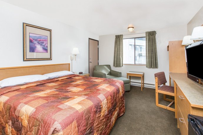 Imagen de la habitación del Hotel Super 8 By Wyndham Ketchikan. Foto 9