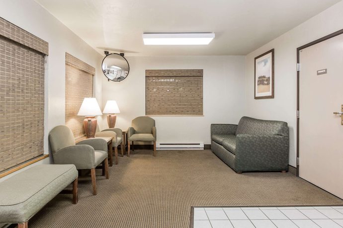 Imagen de los interiores del Hotel Super 8 By Wyndham Ketchikan. Foto 17