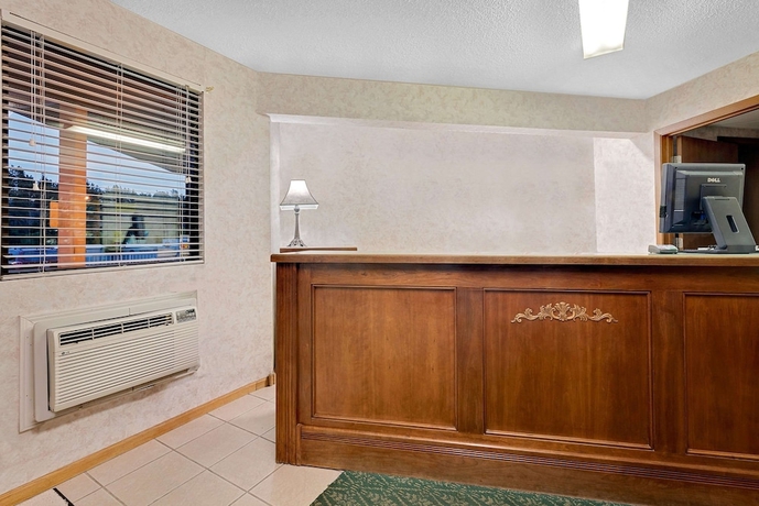 Imagen de los interiores del Hotel Super 8 By Wyndham Keystone/mt. Rushmore. Foto 14