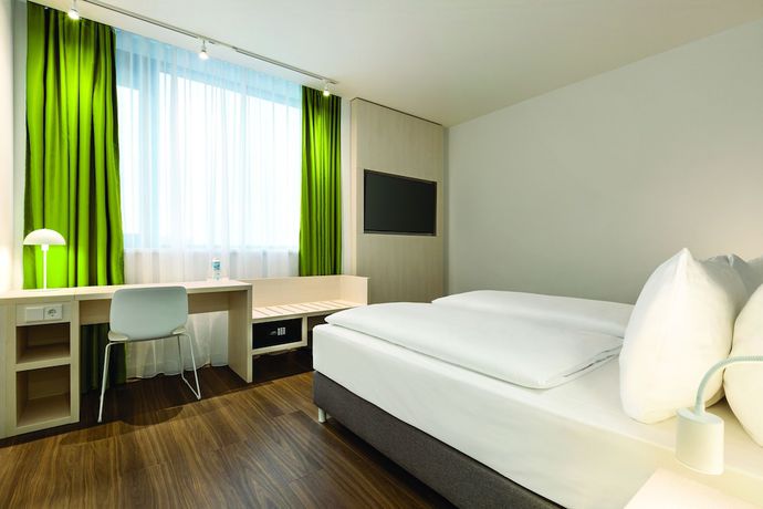 Imagen de la habitación del Hotel Super 8 By Wyndham Koblenz. Foto 7