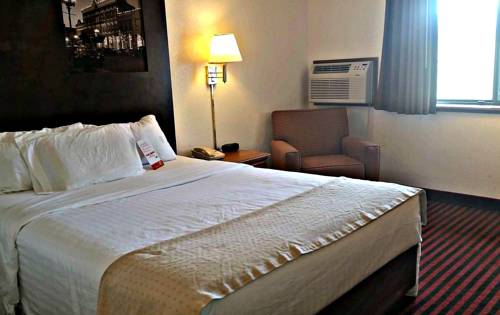 Imagen de la habitación del Hotel Super 8 By Wyndham La Crosse. Foto 2