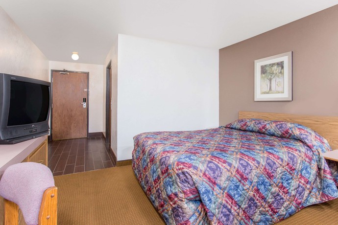 Imagen de la habitación del Hotel Super 8 By Wyndham Lacey Olympia Area. Foto 2