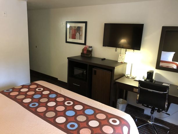 Imagen de la habitación del Hotel Super 8 By Wyndham Lacey Olympia Area. Foto 14