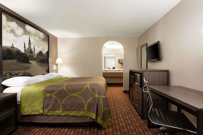 Imagen de la habitación del Hotel Super 8 By Wyndham Lake Charles Northeast. Foto 5