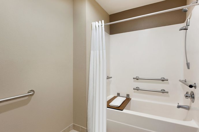 Imagen de la habitación del Hotel Super 8 By Wyndham Lake Charles Northeast. Foto 6