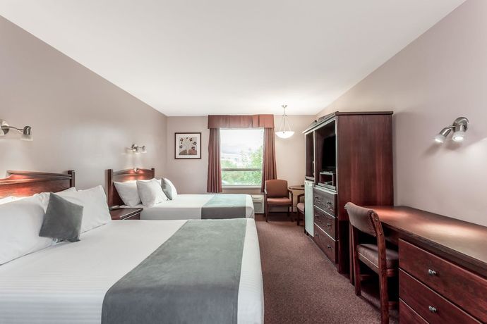 Imagen de la habitación del Hotel Super 8 By Wyndham Lake Country/winfield Area. Foto 5