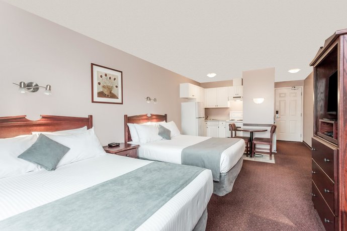 Imagen de la habitación del Hotel Super 8 By Wyndham Lake Country/winfield Area. Foto 10