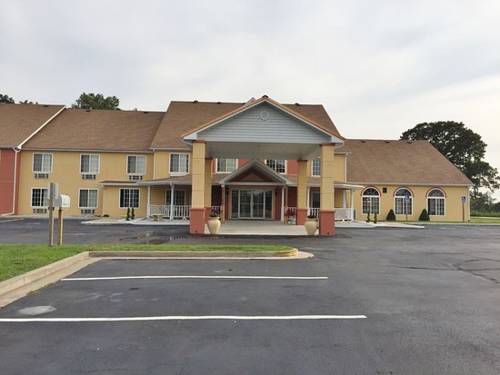 Imagen general del Hotel Super 8 By Wyndham Lake Of The Ozarks. Foto 1