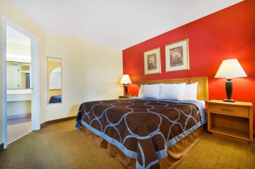 Imagen de la habitación del Hotel Super 8 By Wyndham Lancaster. Foto 3