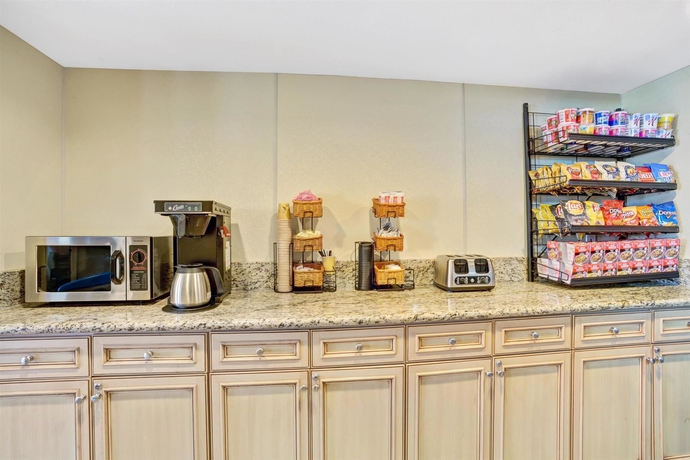 Imagen del bar/restaurante del Hotel Super 8 By Wyndham Las Vegas North Strip/fremont St. Area. Foto 2