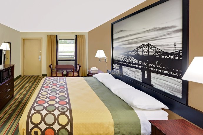 Imagen de la habitación del Hotel Super 8 By Wyndham Laurel. Foto 13