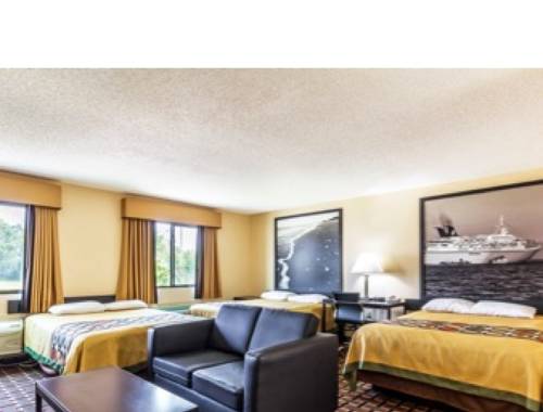 Imagen de la habitación del Hotel Super 8 By Wyndham League City/kemah Area. Foto 3