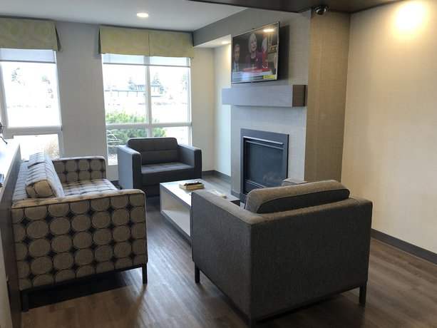 Imagen de los interiores del Hotel Super 8 By Wyndham Lethbridge. Foto 19