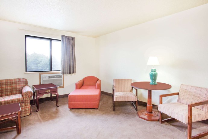 Imagen de la habitación del Hotel Super 8 By Wyndham Lexington Va. Foto 5