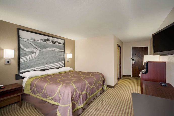 Imagen de la habitación del Hotel Super 8 By Wyndham Lexington/hamburg Area. Foto 12