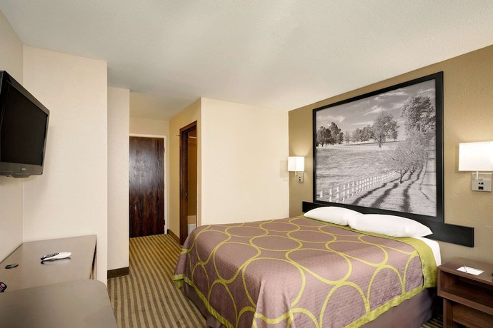 Imagen de la habitación del Hotel Super 8 By Wyndham Lexington/hamburg Area. Foto 16