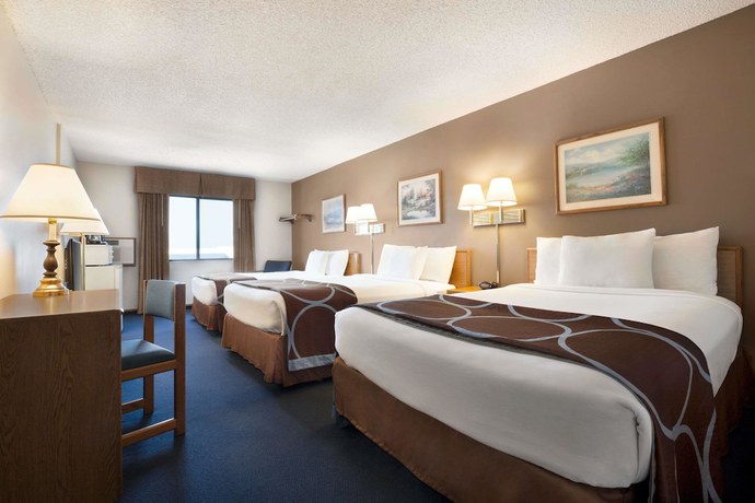 Imagen de la habitación del Hotel Super 8 By Wyndham Lincoln North. Foto 3