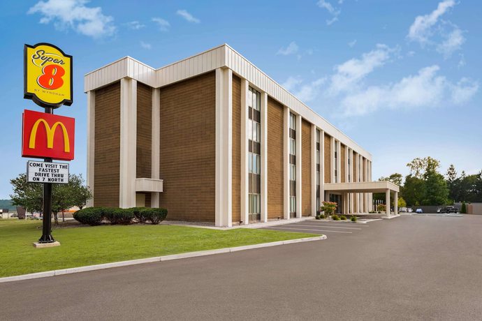 Imagen general del Hotel Super 8 By Wyndham Liverpool/syracuse North Airport. Foto 1