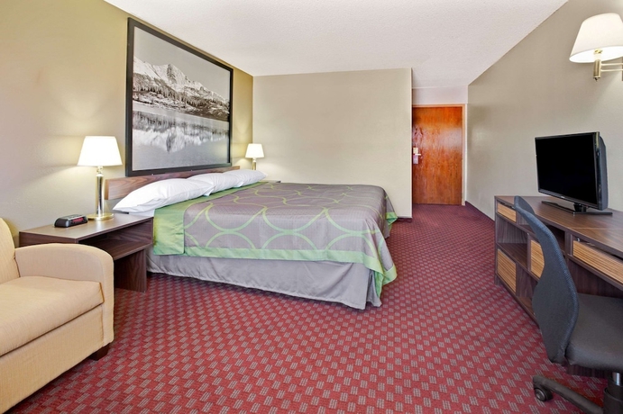 Imagen de la habitación del Hotel Super 8 By Wyndham Longmont/del Camino. Foto 11