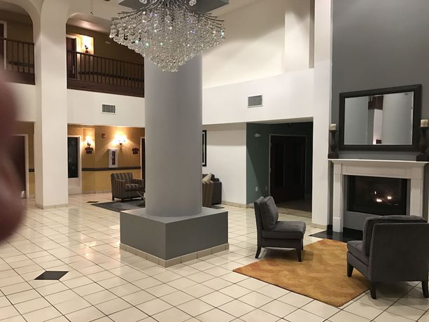 Imagen de los interiores del Hotel Super 8 By Wyndham Lubbock West. Foto 17