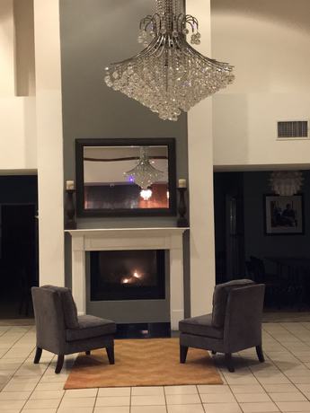 Imagen de los interiores del Hotel Super 8 By Wyndham Lubbock West. Foto 19