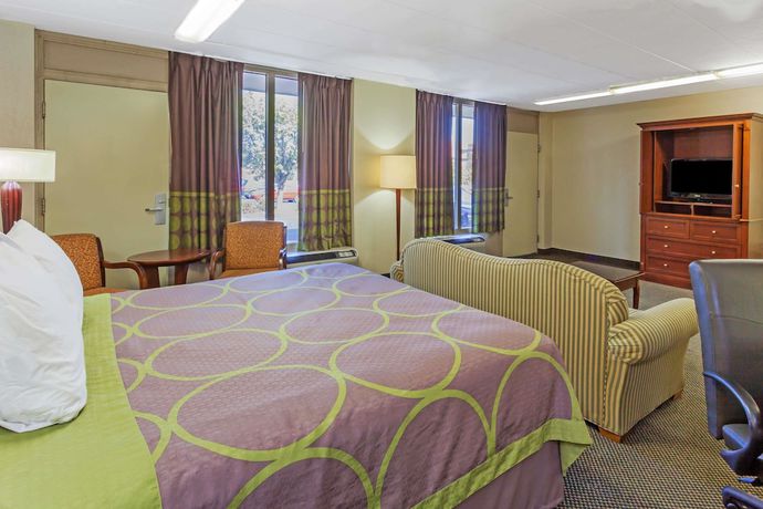 Imagen de la habitación del Hotel Super 8 By Wyndham Manassas. Foto 7