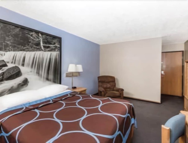 Imagen de la habitación del Hotel Super 8 By Wyndham Manhattan Ks. Foto 1