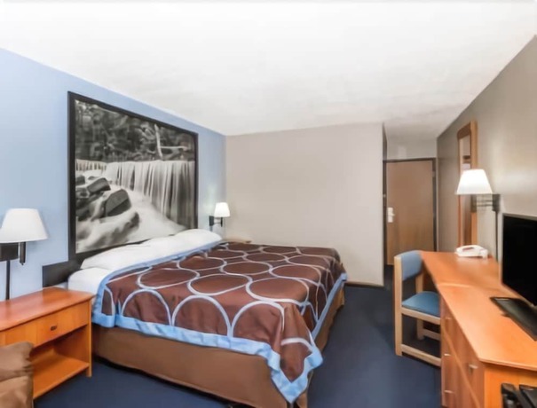 Imagen de la habitación del Hotel Super 8 By Wyndham Manhattan Ks. Foto 2