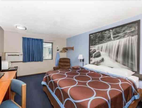 Imagen de la habitación del Hotel Super 8 By Wyndham Manhattan Ks. Foto 4