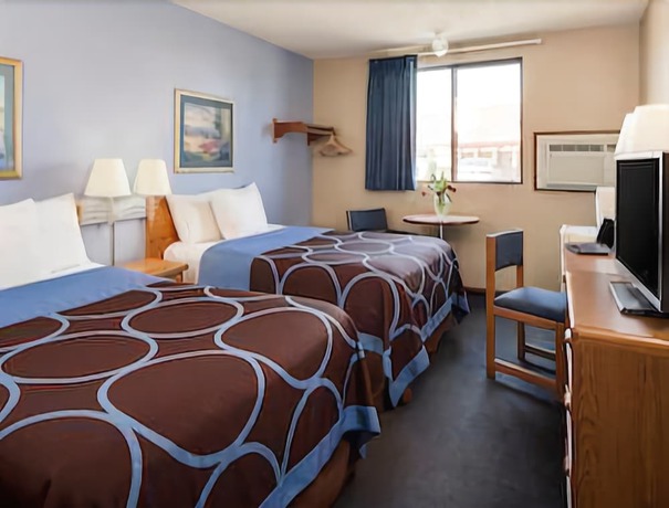 Imagen de la habitación del Hotel Super 8 By Wyndham Manhattan Ks. Foto 13