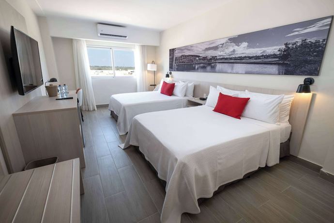 Imagen de la habitación del Hotel Super 8 By Wyndham Manzanillo. Foto 2