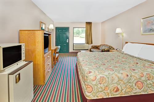 Imagen de la habitación del Hotel Super 8 By Wyndham Marietta/West/Atl Area. Foto 7