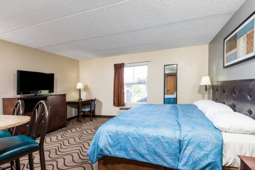 Imagen de la habitación del Hotel Super 8 By Wyndham Mars/cranberry/pittsburgh Area. Foto 12