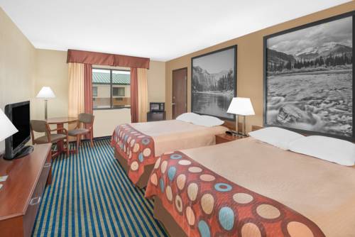 Imagen de la habitación del Hotel Super 8 By Wyndham Marshalltown. Foto 4
