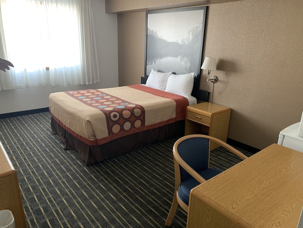 Imagen de la habitación del Hotel Super 8 By Wyndham Medicine Hat Ab. Foto 10