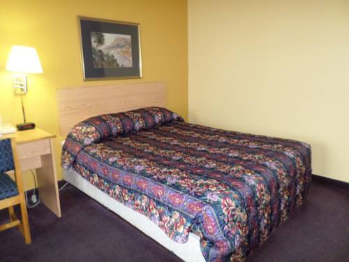 Imagen de la habitación del Hotel Super 8 By Wyndham Medina. Foto 2