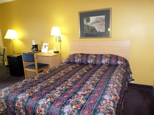 Imagen de la habitación del Hotel Super 8 By Wyndham Medina. Foto 4