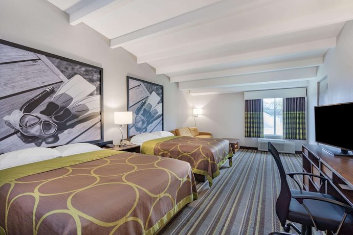 Imagen de la habitación del Hotel Super 8 By Wyndham Melbourne. Foto 11