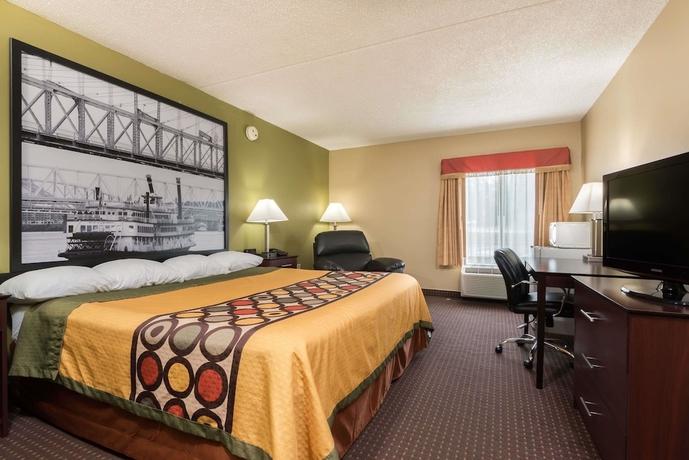 Imagen de la habitación del Hotel Super 8 By Wyndham Miamisburg Dayton S Area Oh. Foto 8