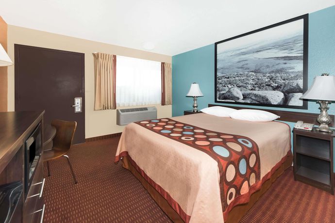 Imagen de la habitación del Hotel Super 8 By Wyndham Midwest City Ok. Foto 14