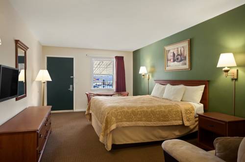 Imagen de la habitación del Hotel Super 8 By Wyndham Mifflinville Near Bloomsburg. Foto 6