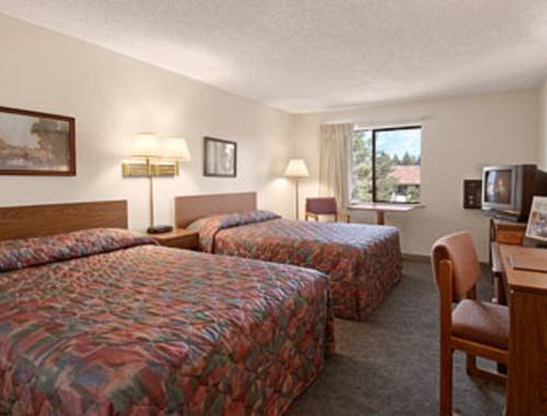 Imagen de la habitación del Hotel Super 8 By Wyndham Missoula/brooks Street. Foto 7