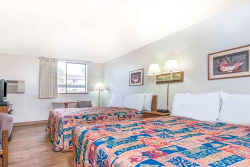 Imagen de la habitación del Hotel Super 8 By Wyndham Missoula/brooks Street. Foto 8