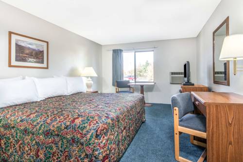 Imagen de la habitación del Hotel Super 8 By Wyndham Missoula/brooks Street. Foto 9