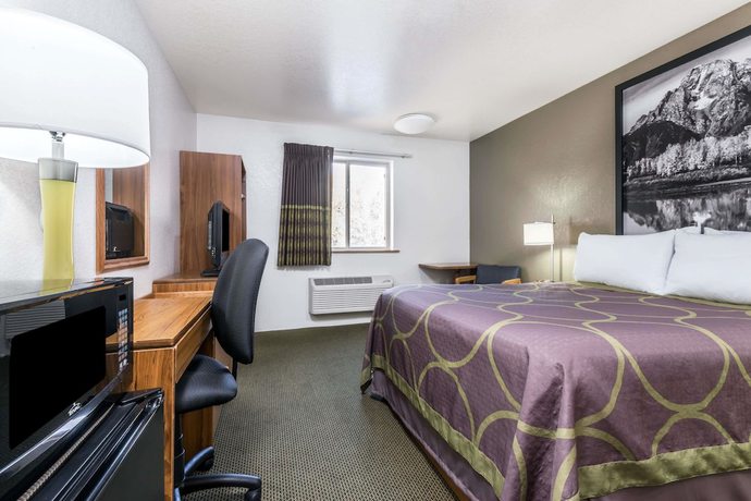 Imagen de la habitación del Hotel Super 8 By Wyndham Missoula/reserve St.. Foto 5