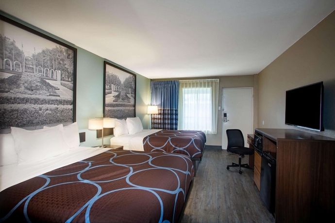 Imagen de la habitación del Hotel Super 8 By Wyndham Mobile I-65. Foto 9