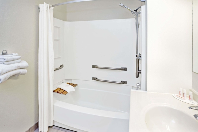 Imagen de la habitación del Hotel Super 8 By Wyndham Mokena/frankfort /i-80. Foto 6