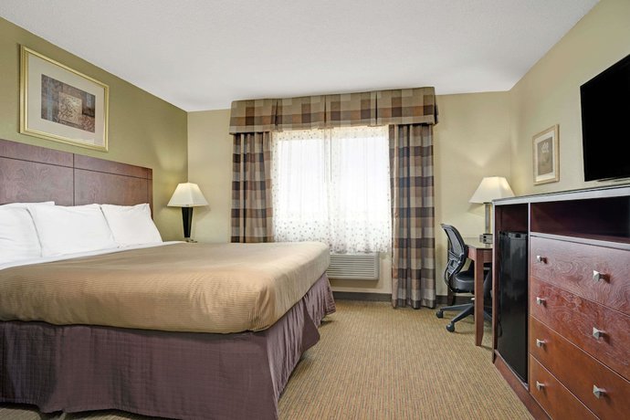 Imagen de la habitación del Hotel Super 8 By Wyndham Monticello, Monticello. Foto 4
