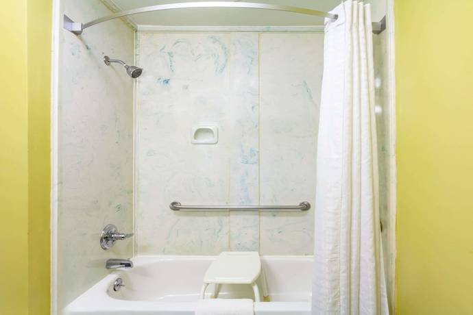 Imagen de la habitación del Hotel Super 8 By Wyndham Morristown/south. Foto 9