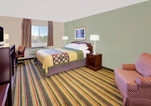 Imagen de la habitación del Hotel Super 8 By Wyndham Mt. Pleasant. Foto 3